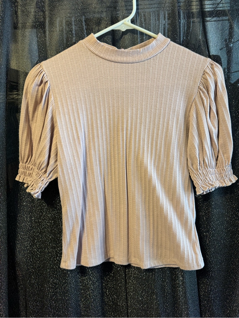 Forever 21 Ribbed Puff Sleeve Top in Blush Taupe